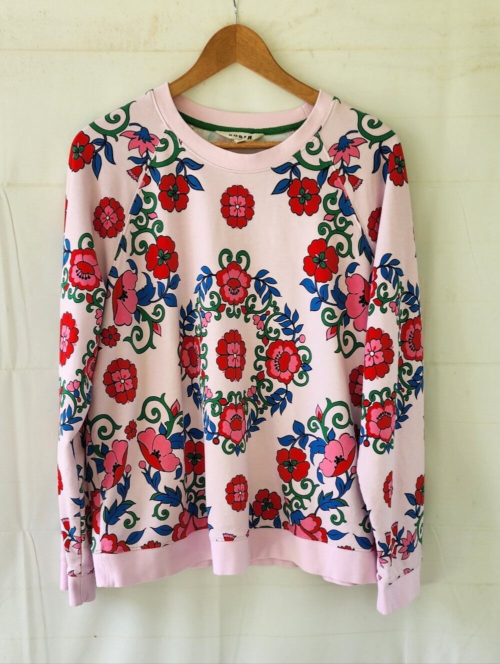 Boden Pink Floral Print Sweatshirt - Picture 11 of 12